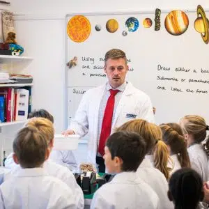 Science class at Holmwood school