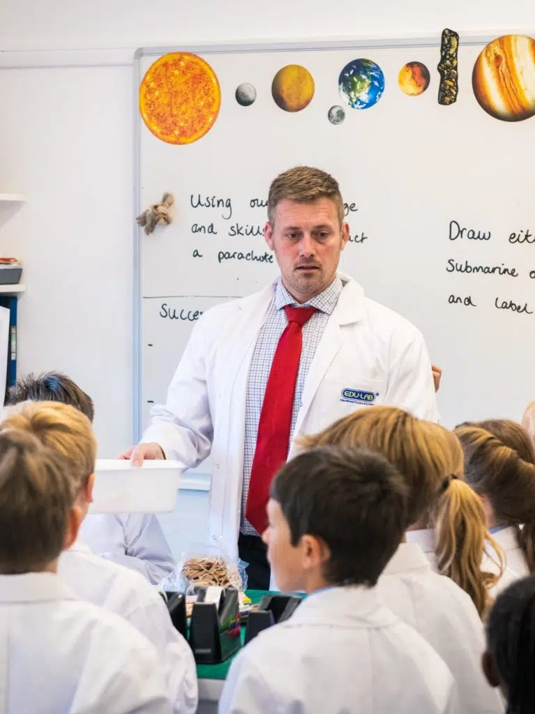 Science class at Holmwood school